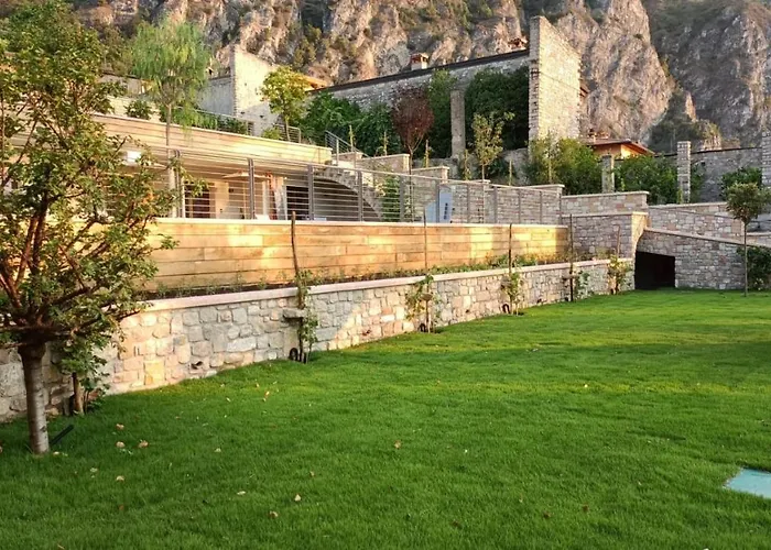 Sibenbras Natural Aparthotel Limone sul Garda