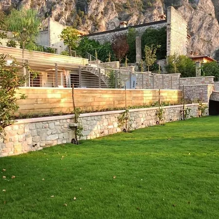 Sibenbras Natural Aparthotel Limone sul Garda